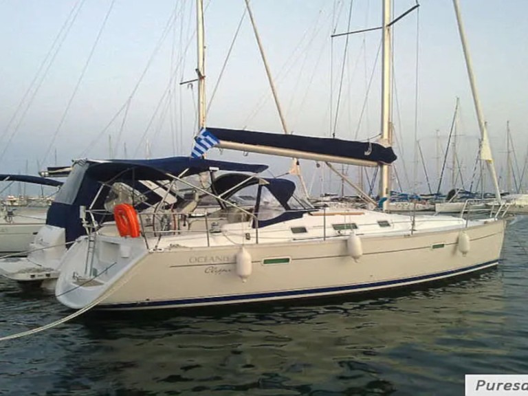 Bénéteau Oceanis 343 charter bareboat or captained in  Skiathos