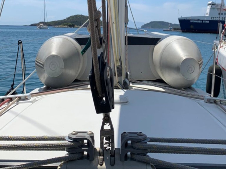 Sailboat for rent Skiathos at the best price