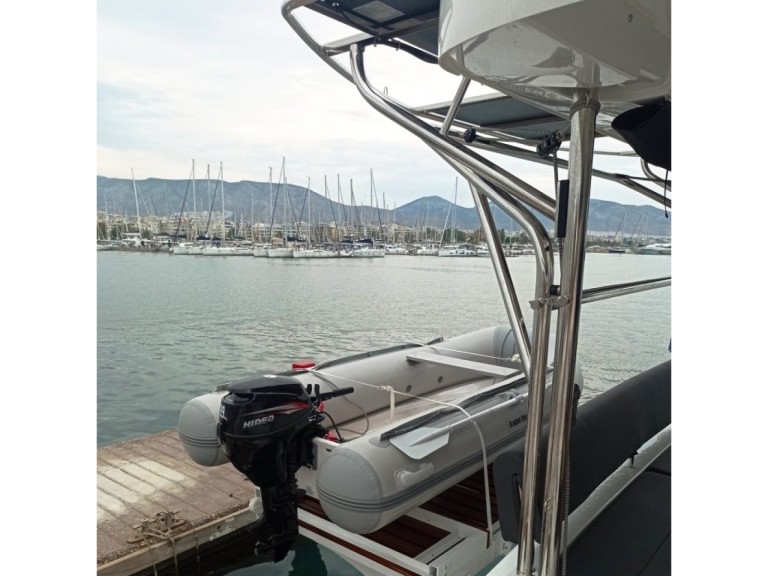 Rent a Lagoon Lagoon 46 Alimos