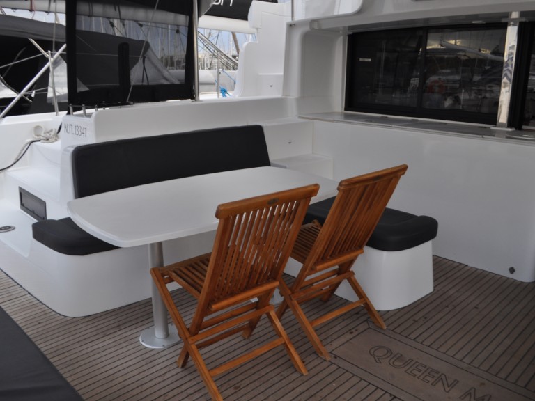 Catamaran for rent Alimos at the best price
