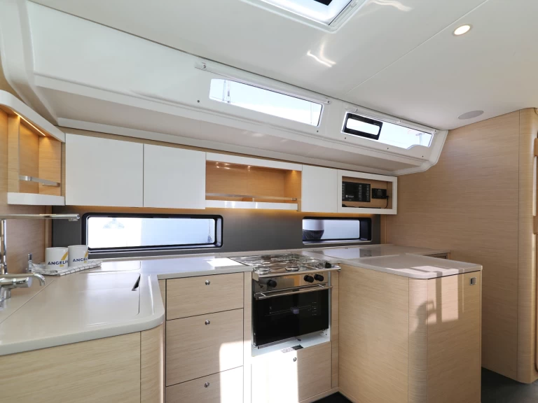 Yacht charter Pula cheap Dufour 44