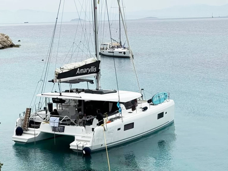 Boat rental Lagoon Lagoon 42 in Alimos on Samboat