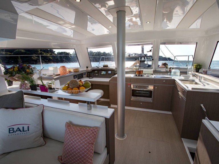 Catamaran rental in Le Marin - Bali Catamarans Bali Catsmart