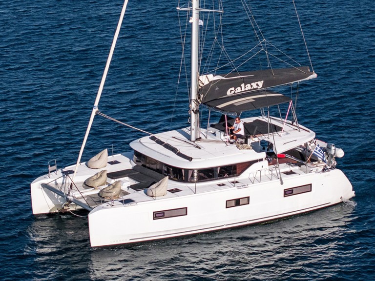Catamaran rental in Alimos - Lagoon Lagoon 46
