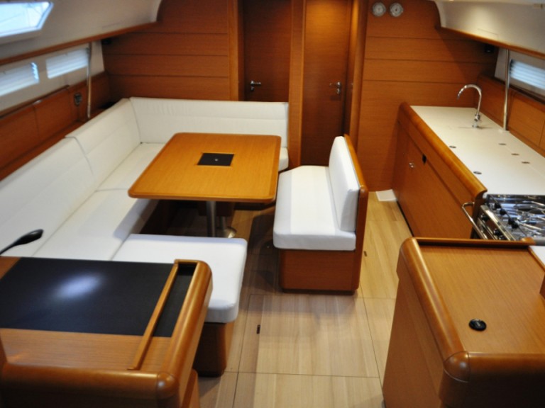 Jeanneau Sun Odyssey 519 charter bareboat or captained in  Kallithea