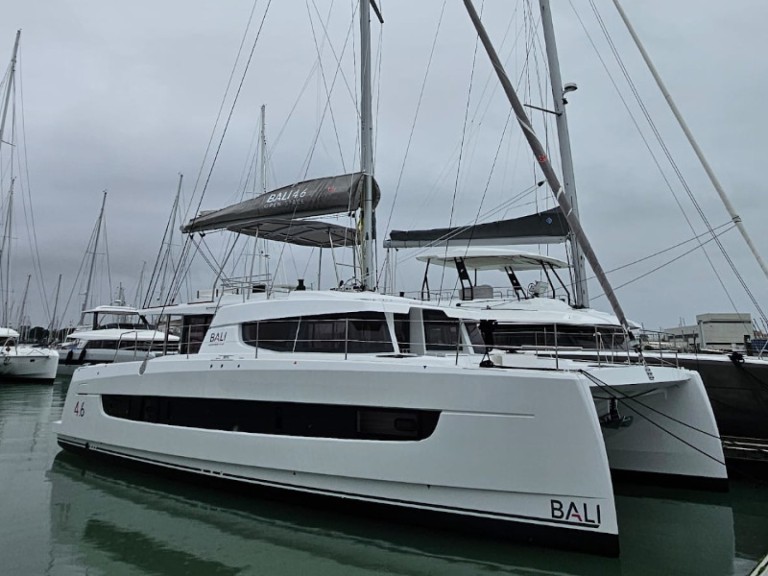 Catamaran for rent Salerno at the best price
