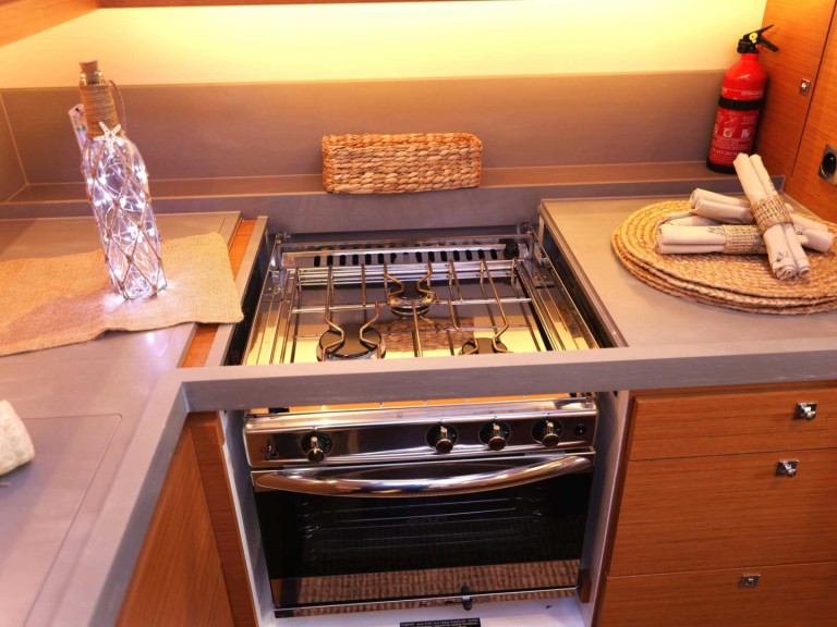 Rent a Dufour Dufour 470 Marsala