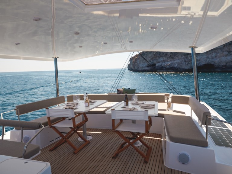 Yacht charter Pirovac cheap Bali 5.4
