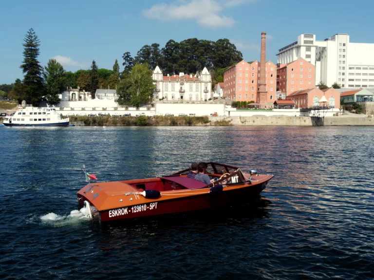 Motorboat rental in Porto - Riva Riviera 16