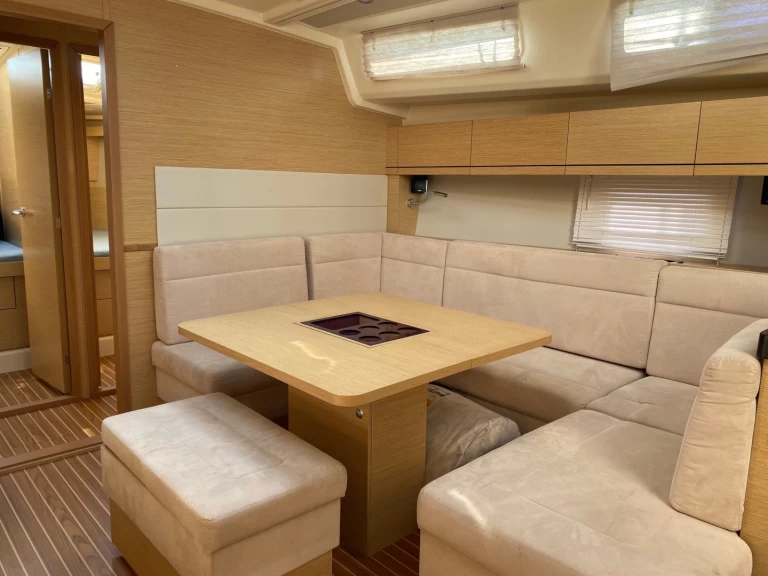 Boat rental Hanse Hanse 458 in Taiwan on Samboat