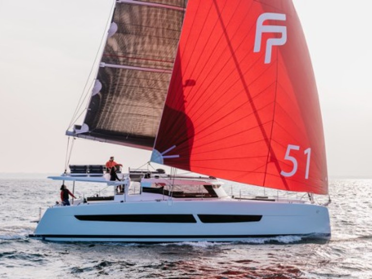 Yacht charter Saint-Raphaël cheap Aura 51