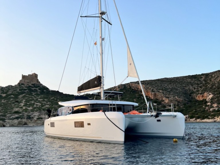 Bareboat Rental Catamaran Lagoon with a boat licence