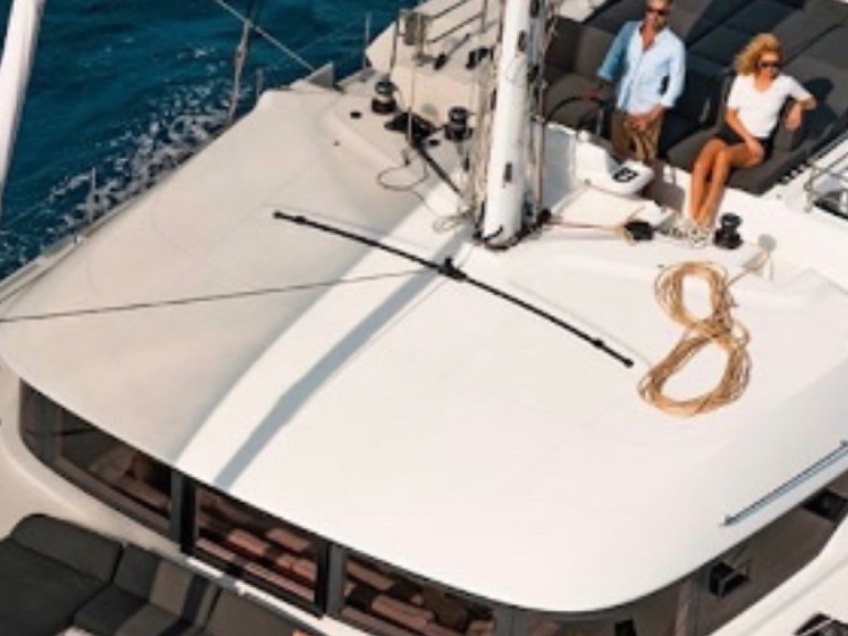 Catamaran for rent Saint-Raphaël at the best price