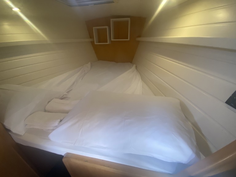 Sailboat rental in Nettuno -  Fast Cruiser 42