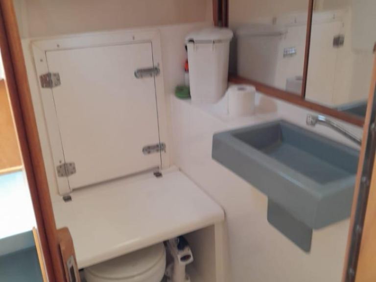 Sailboat for rent Sitges at the best price