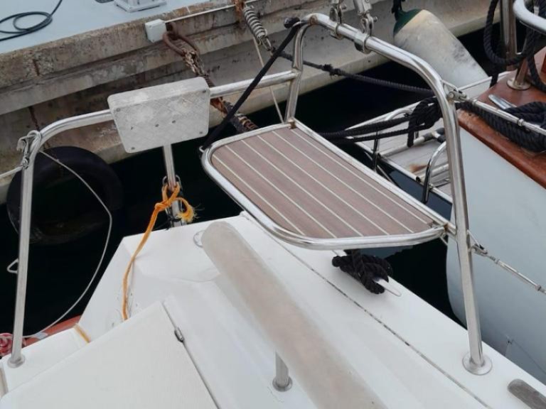 Viko Viko S 30 in Sitges on SamBoat