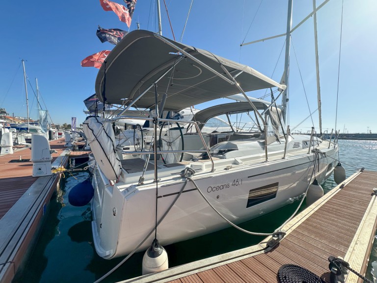 Rent a Bénéteau Oceanis 46.1 Palma de Mallorca
