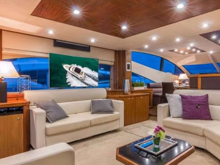 Sunseeker TWINS charter bareboat or captained in  Bahamas