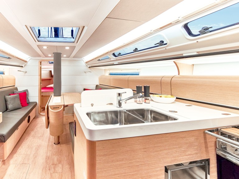 Boat rental Dehler Dehler 38 SQ in Punat on Samboat