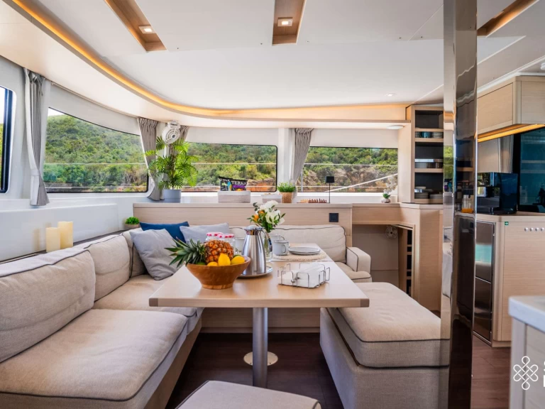 Yacht charter British Virgin Islands (BVI) cheap INFINITY