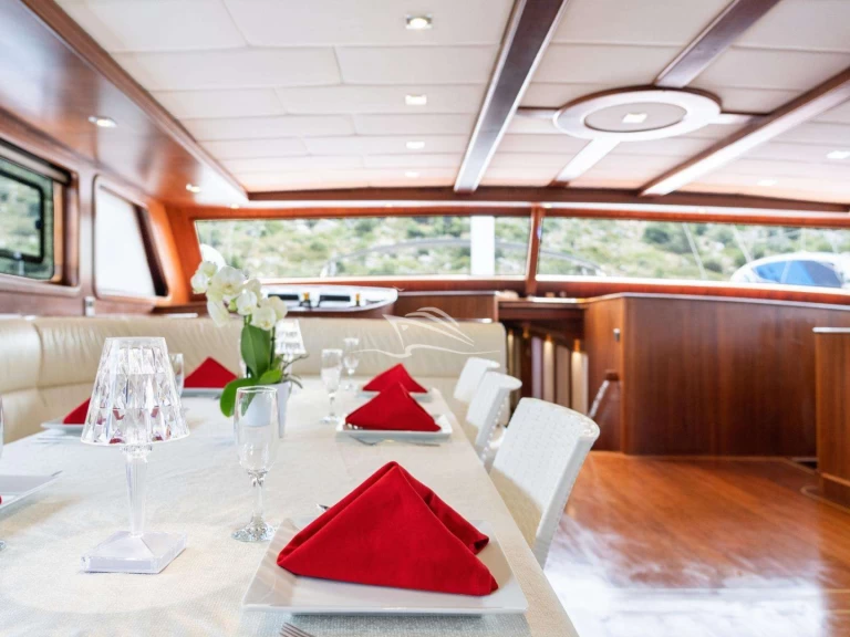 Custom QUESTA VITA in Bozburun on SamBoat