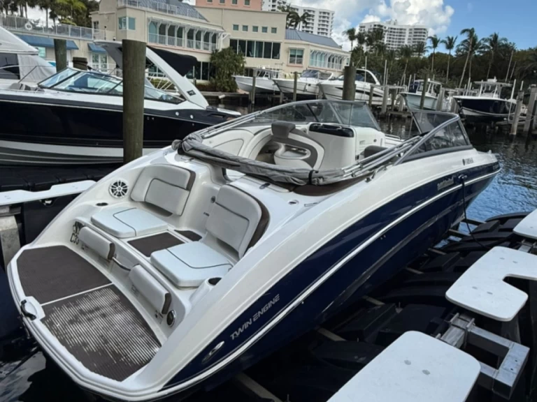Bareboat Rental Motorboat Yamaha with a boat licence
