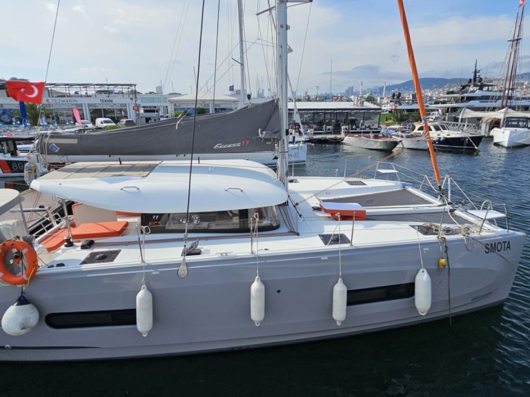 Yacht charter Göcek cheap Excess 11