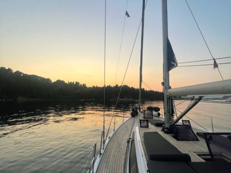 Bareboat Rental Sailboat D&D Yacht with a boat licence