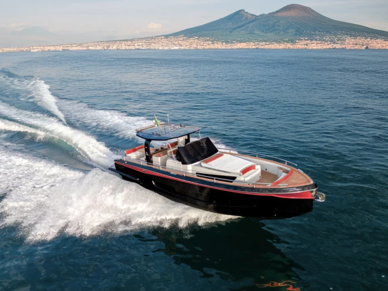 Yacht charter Porto de Sorrento cheap 38