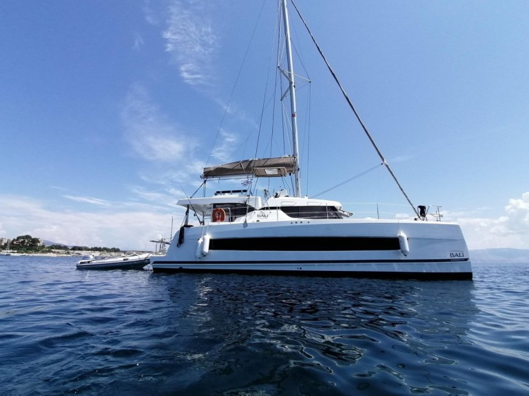 Catamaran for rent Alimos at the best price