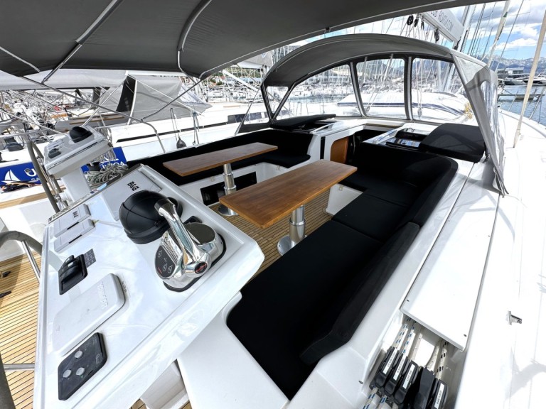 Rent a Hanse Hanse 548 Seget Donji