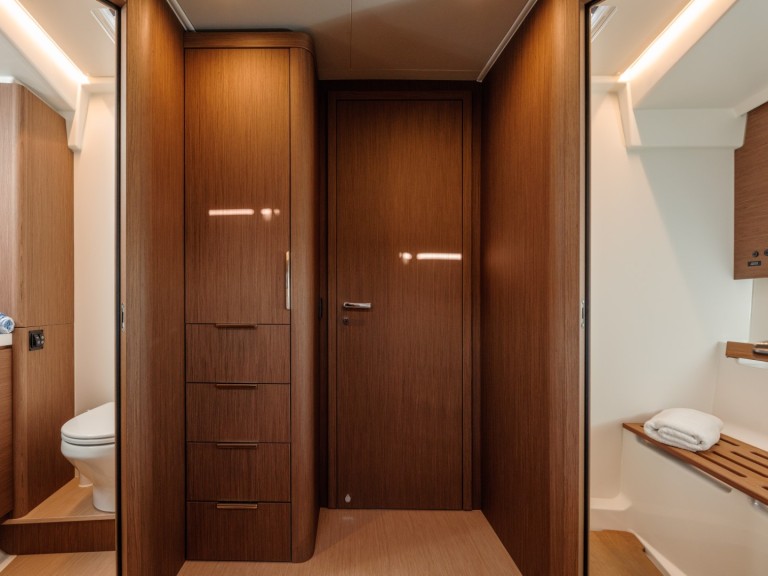 Yacht charter Seget Donji cheap Oceanis Yacht 54