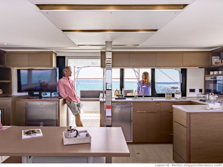Catamaran for rent Drage at the best price