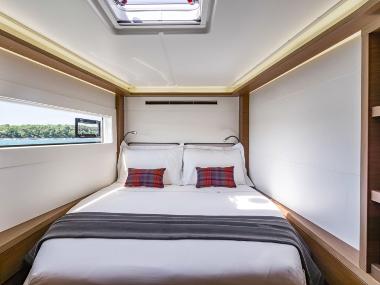 Lagoon Lagoon 46 charter bareboat or captained in  Drage