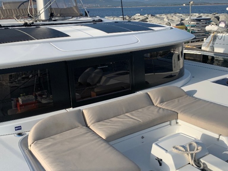 Catamaran rental with or without captain Lagoon Saint-Raphaël