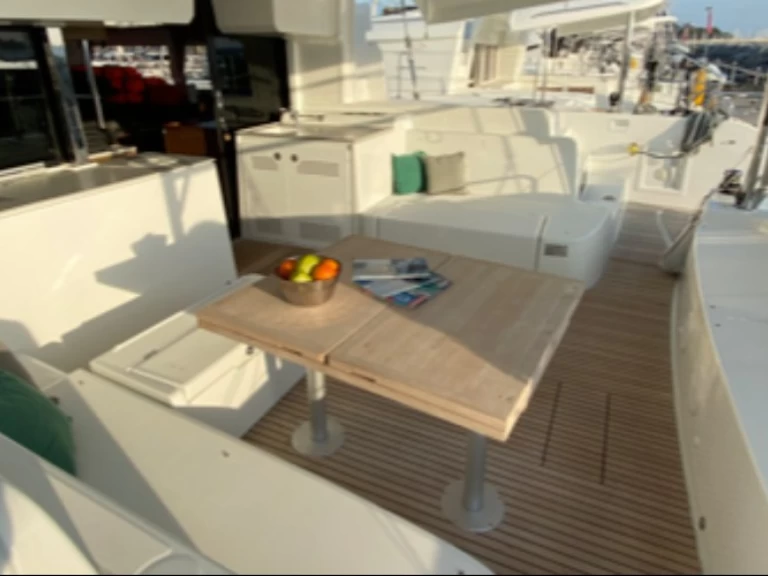 Lagoon Lagoon 46 charter bareboat or captained in  Saint-Raphaël