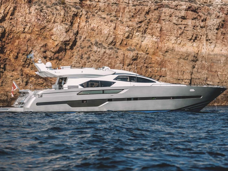 Luxury Yacht rental in Greece - Italcraft ELEVEN I