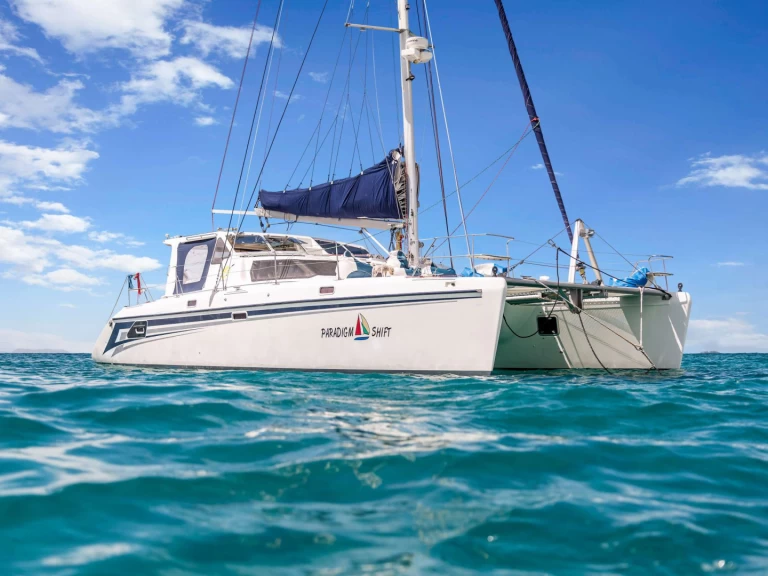 Bareboat Rental Luxury Yacht St Francis with a boat licence