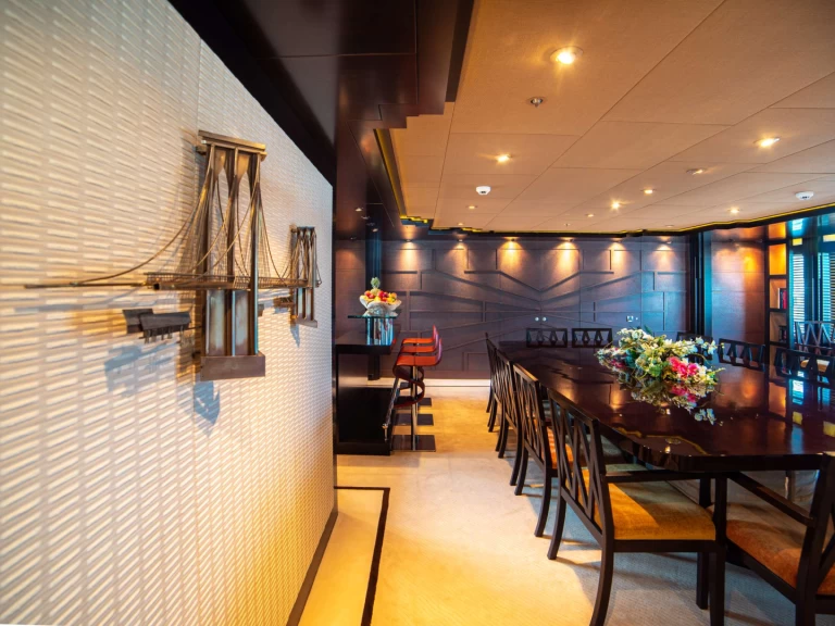 Luxury Yacht rental in Corfu - Feadship TRIDENT