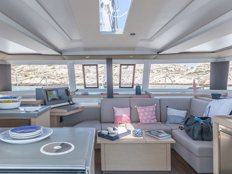 Catamaran rental with or without captain Fountaine Pajot Palermo