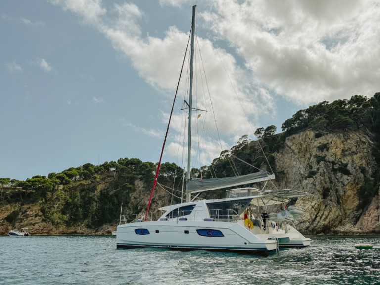 Catamaran rental with or without captain Leopard Masnou, El