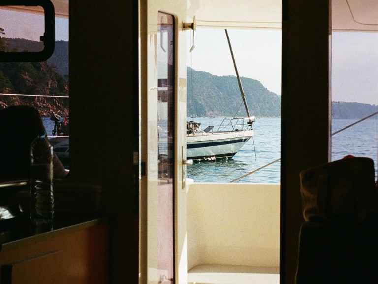 Boat rental Leopard Leopard 44 in Masnou, El on Samboat