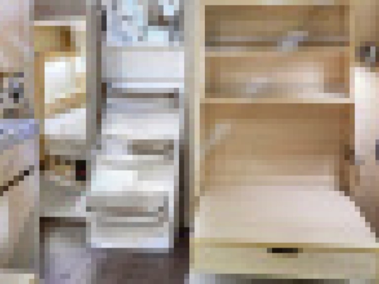 Bareboat Rental Sailboat OCEANIS 34.1 PTE with a boat licence