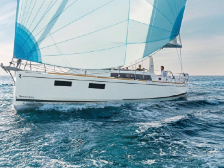 Sailboat for rent Arzon at the best price