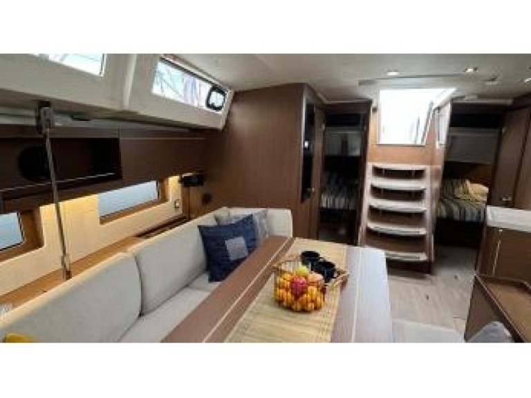 Bénéteau Oceanis 46.1 charter bareboat or captained in  Dubrovnik