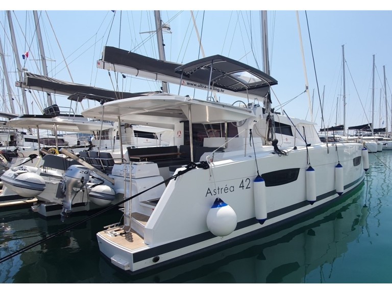 Fountaine Pajot Astrea 42 in Seget Donji on SamBoat