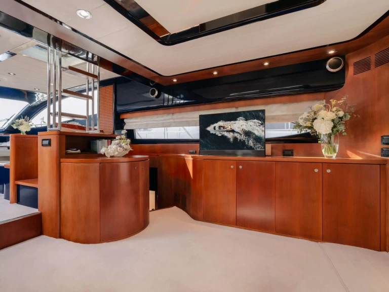 Luxury Yacht rental in Greece - Riva ETERNO