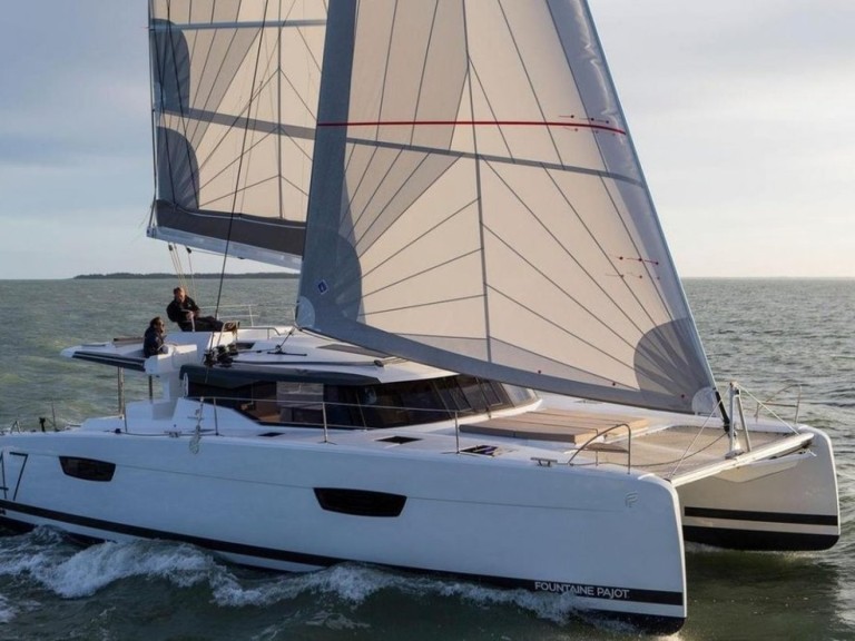 Catamaran rental in Belize City - Fountaine Pajot Saona 47