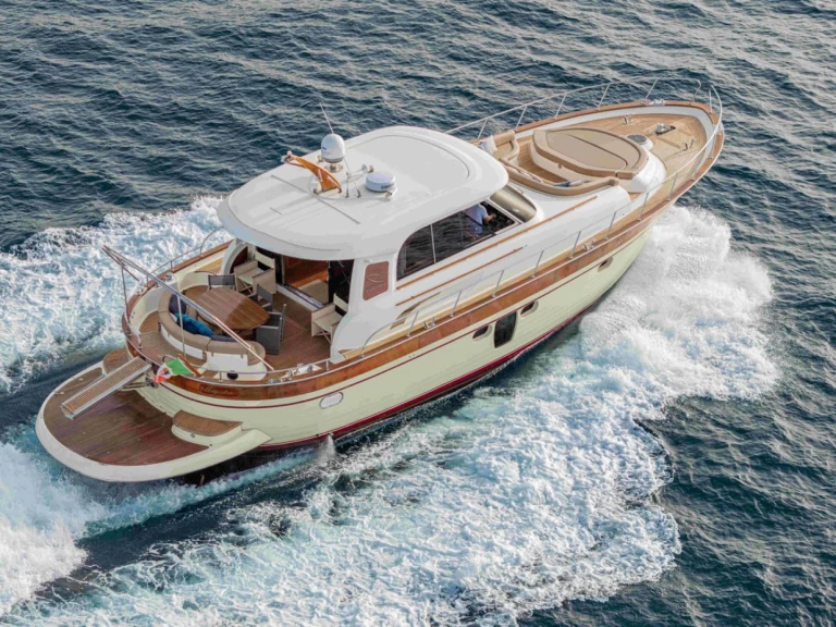 Boat rental Apreamare APREAMARE 60 in Castellammare di Stabia on Samboat