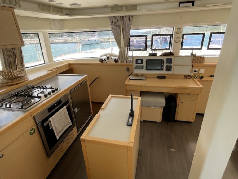 Rent a Lagoon Lagoon 52 F Marina (City)